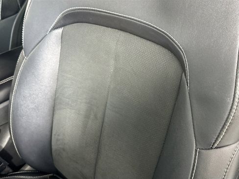 Used 2023 Jeep Grand Cherokee L Laredo image 18