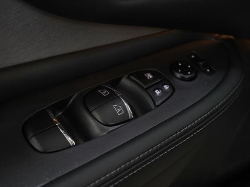 Used 2023 Nissan Murano SL image 24