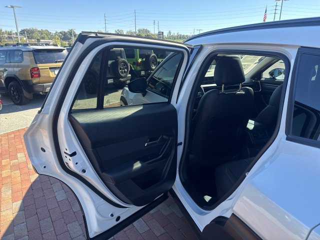 Used 2025 MAZDA CX-50 AWD 2.5 Hybrid w/ Weather Package image 27