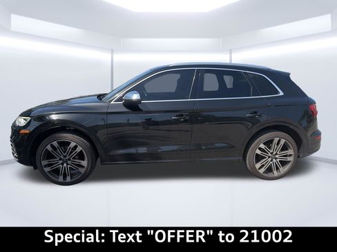 Used 2020 Audi SQ5 Premium Plus w/ Premium Plus Package AWD/4WD image 3