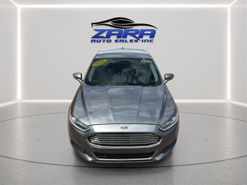 Used 2014 Ford Fusion SE FWD image 10