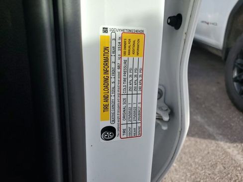 Used 2021 Chevrolet Silverado 1500 High Country w/ Technology Package image 34