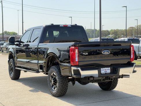 New 2026 Ford F250 XLT w/ Tremor Off-Road Package AWD/4WD image 5