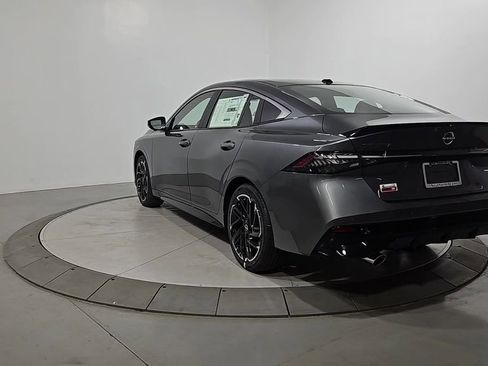 New 2026 Nissan Sentra SR w/ SR Premium Package FWD image 3