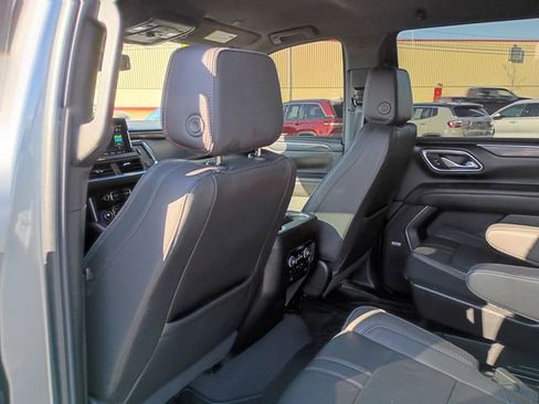 Used 2024 Chevrolet Tahoe RST w/ Luxury Package AWD/4WD image 23