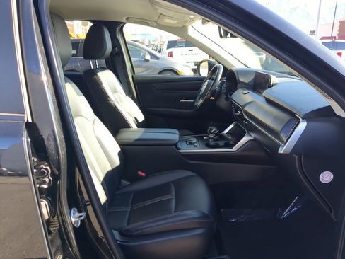 Used 2024 MAZDA CX-90 3.3 Turbo w/ Select Package image 33