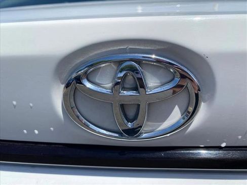 Used 2023 Toyota Corolla LE FWD image 30