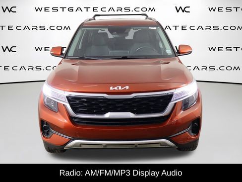 Used 2023 Kia Seltos S AWD/4WD image 2