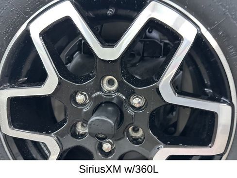 Used 2025 Ford Bronco Outer Banks AWD/4WD image 16