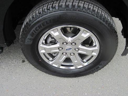 Used 2022 Ford F150 XLT w/ Equipment Group 302A High image 5