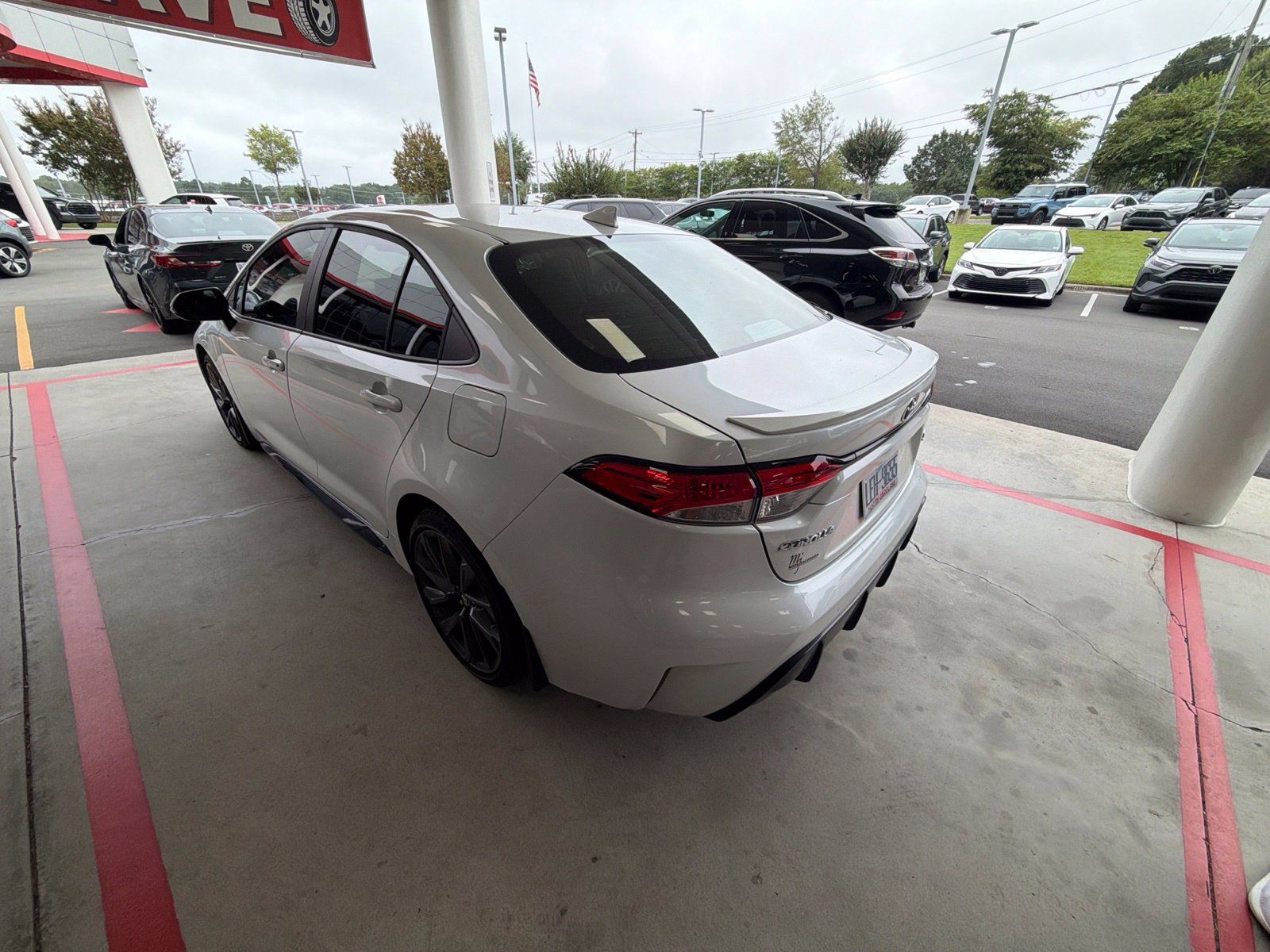 Used 2024 Toyota Corolla SE FWD image 19