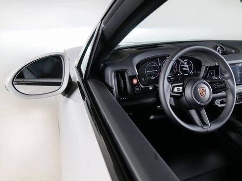 New 2026 Porsche Cayenne image 26