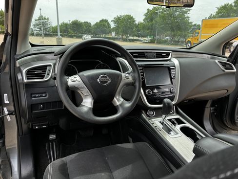 Used 2018 Nissan Murano S AWD/4WD image 21