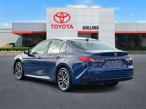 New 2026 Toyota Camry XLE image 4