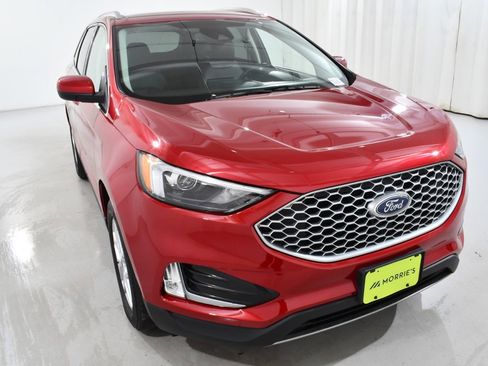 Used 2023 Ford Edge SEL w/ Convenience Package image 4