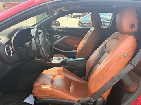 Used 2021 Chevrolet Camaro LT w/ RS Package RWD image 7