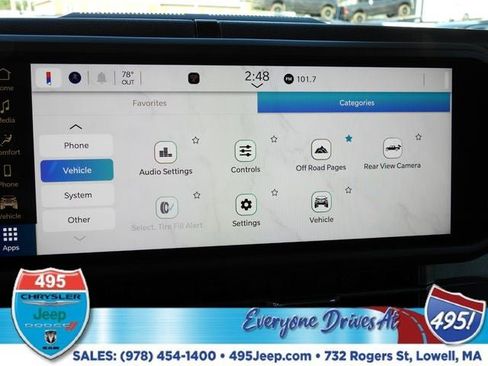 New 2025 Jeep Gladiator Sport image 29