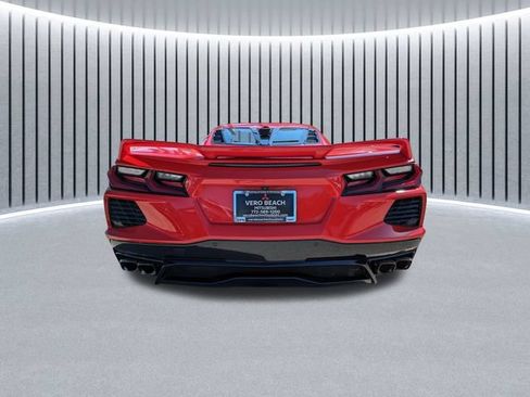 Used 2022 Chevrolet Corvette Stingray Preferred Cpe w/ Z51 Performance Package RWD image 5