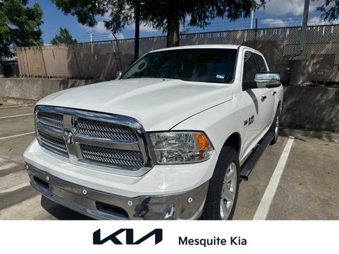 Used 2017 RAM 1500 Lone Star RWD image 1