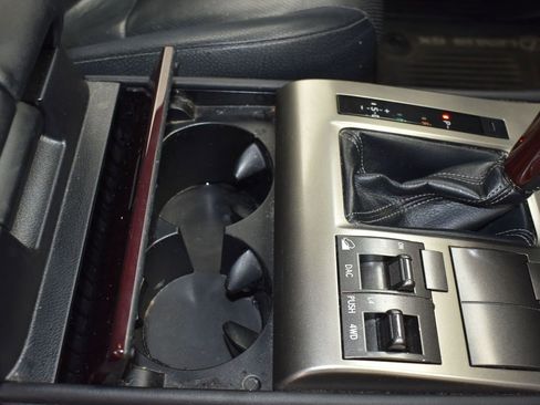 Used 2015 Lexus GX 460 image 24
