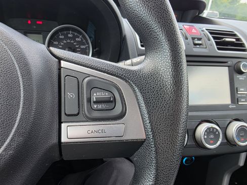 Used 2018 Subaru Forester 2.5i AWD/4WD image 14