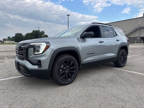 New 2027 GMC Terrain Elevation w/ Elevation Premium Package AWD/4WD image 2