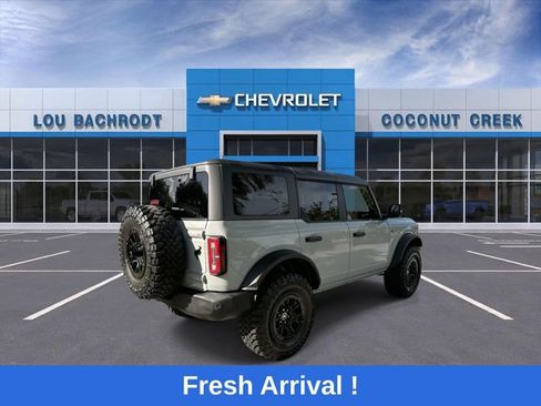 Used 2023 Ford Bronco Wildtrak AWD/4WD image 8