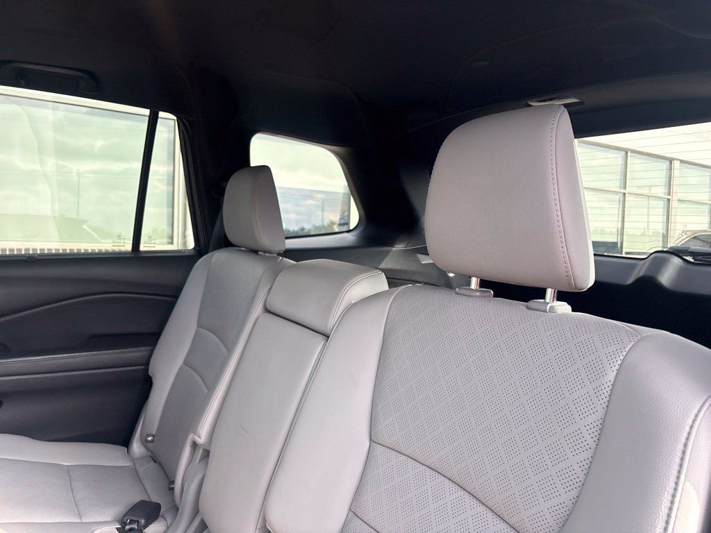 Used 2019 Honda Passport EX-L image 41