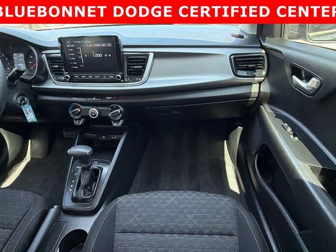 Used 2022 Kia Rio LX image 30