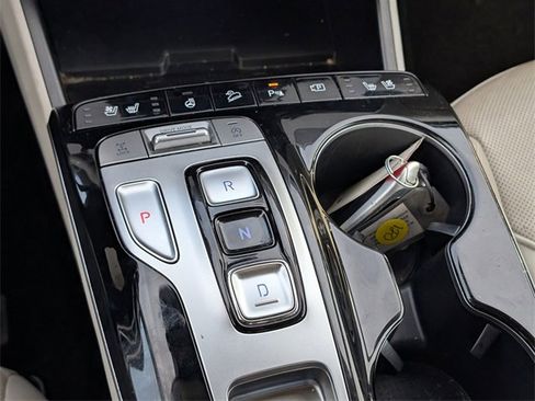 Used 2024 Hyundai Tucson Limited image 30