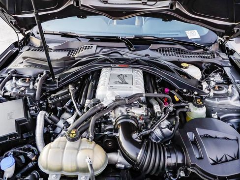 Used 2021 Ford Mustang Shelby GT500 w/ Technology Package image 27