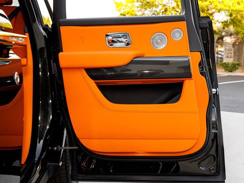 Certified 2024 Rolls-Royce Cullinan Black Badge w/ Driver's Package image 35