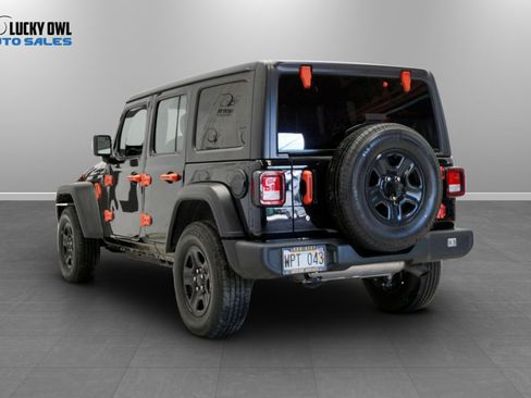 Used 2022 Jeep Wrangler Unlimited Sport AWD/4WD image 5