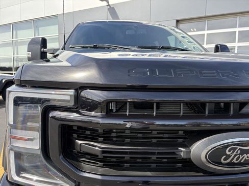 Used 2022 Ford F250 Lariat w/ Tremor Off-Road Package image 24