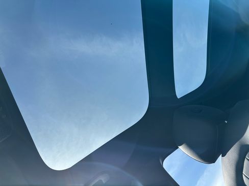 Certified 2026 Mercedes-Benz GLA 250 4MATIC image 25