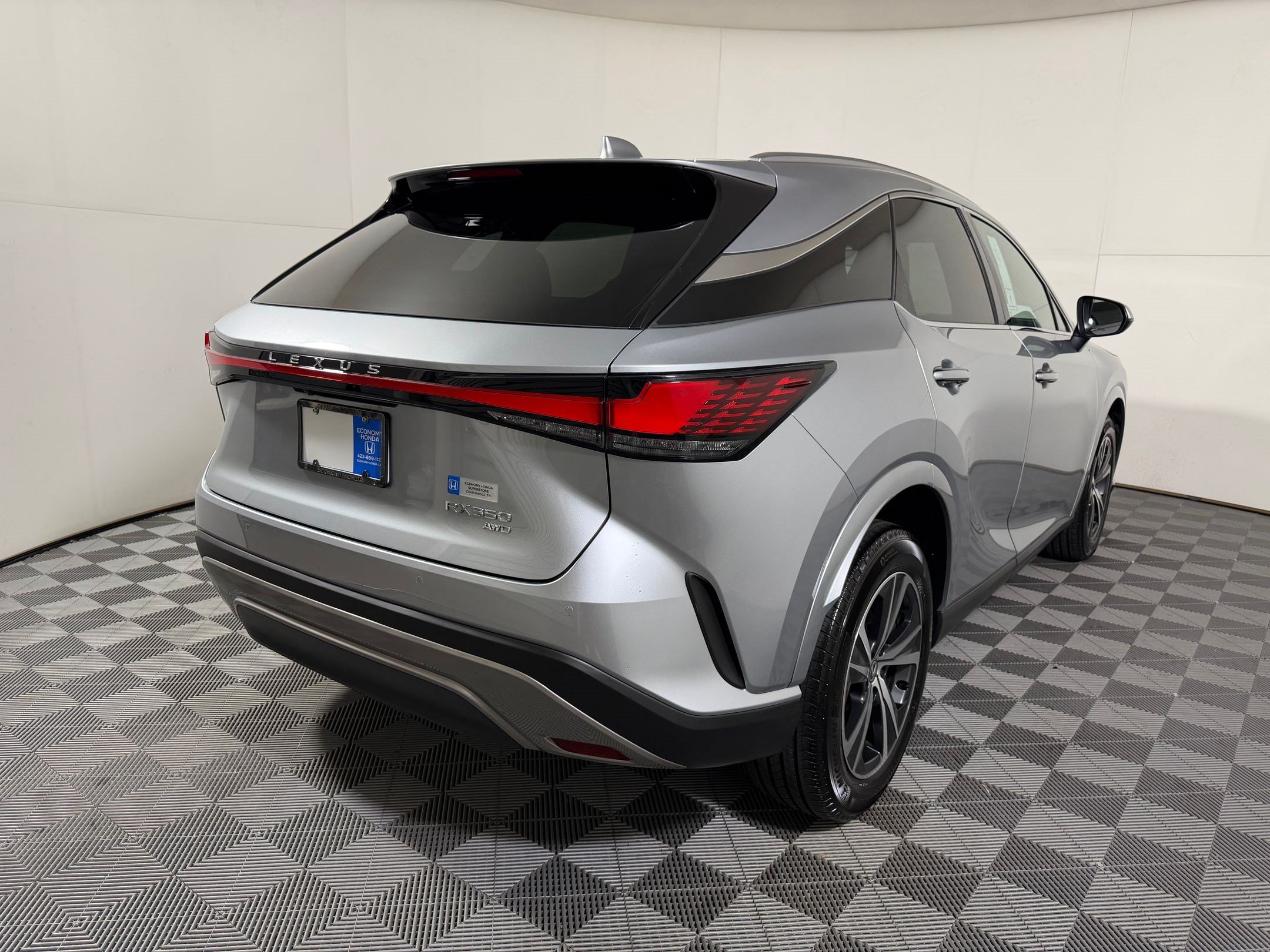 Used 2023 Lexus RX 350 Premium w/ Accessory Package AWD/4WD image 22