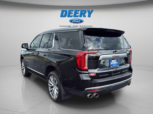 Used 2023 GMC Yukon Denali AWD/4WD image 8