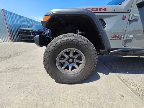 Used 2023 Jeep Wrangler Unlimited Rubicon w/ LED Lighting Group AWD/4WD image 56