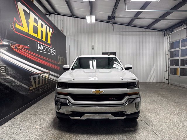 Used 2018 Chevrolet Silverado 1500 LT w/ All Star Edition AWD/4WD image 29