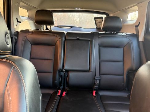 Used 2018 GMC Terrain SLT w/ Preferred Package image 35