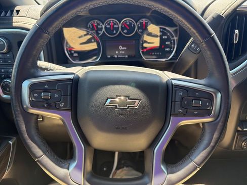 Used 2022 Chevrolet Silverado 1500 RST w/ Redline Edition AWD/4WD image 25