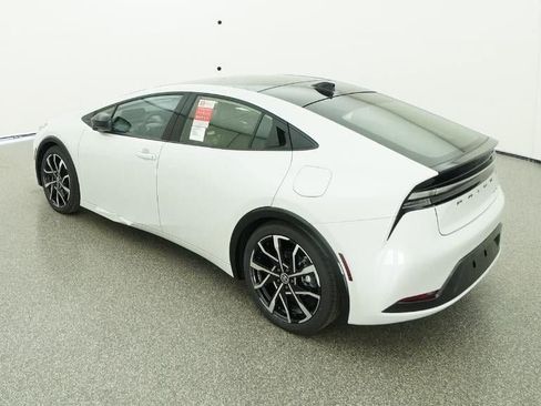 New 2026 Toyota Prius XSE Premium image 5