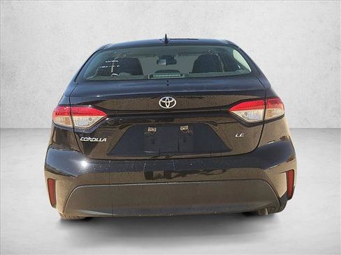 Used 2023 Toyota Corolla LE FWD image 7