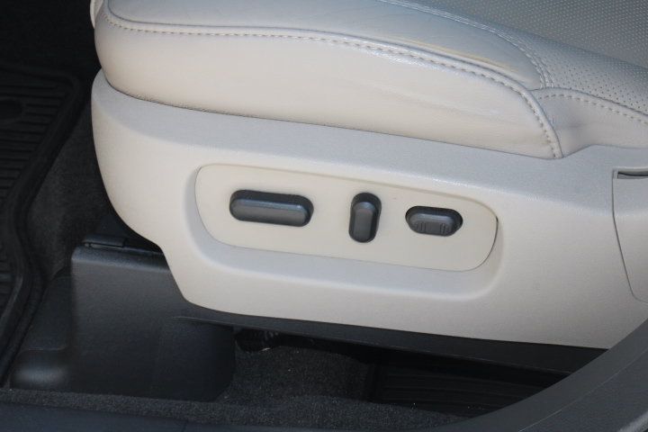 Used 2012 Ford Explorer Limited AWD/4WD image 13