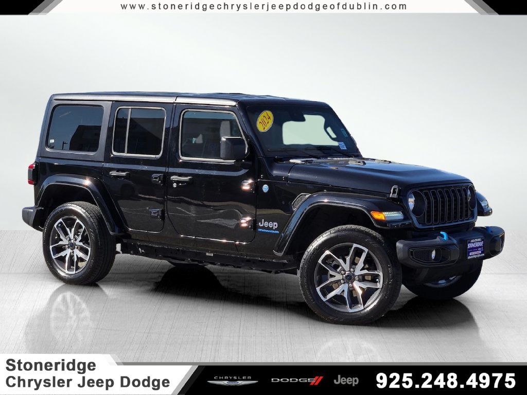 Used 2024 Jeep Wrangler Unlimited w/ Convenience Group AWD/4WD image 1