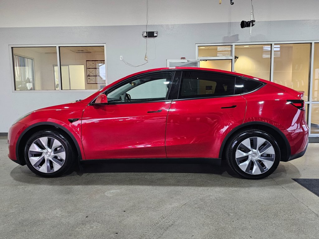 Used 2023 Tesla Model Y Long Range AWD/4WD image 8