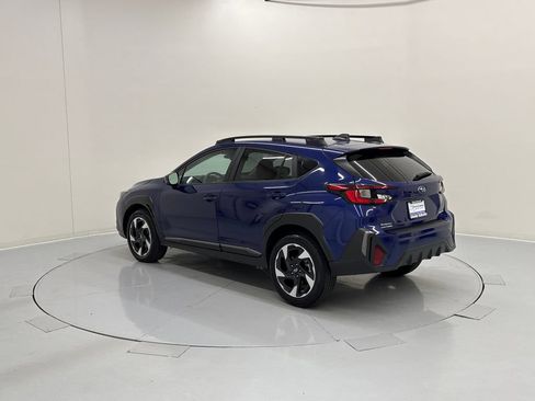 Used 2024 Subaru Crosstrek 2.5i Limited w/ Crosstrek Mirror Package AWD/4WD image 4