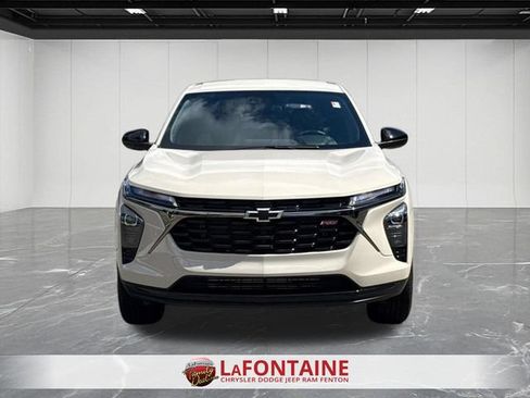 Used 2026 Chevrolet Trax RS w/ Driver Confidence Package FWD image 8