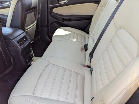 Used 2021 Ford Edge SEL w/ Convenience Package FWD image 24