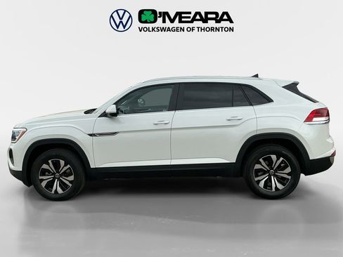 New 2026 Volkswagen Atlas Cross Sport SE AWD/4WD image 2